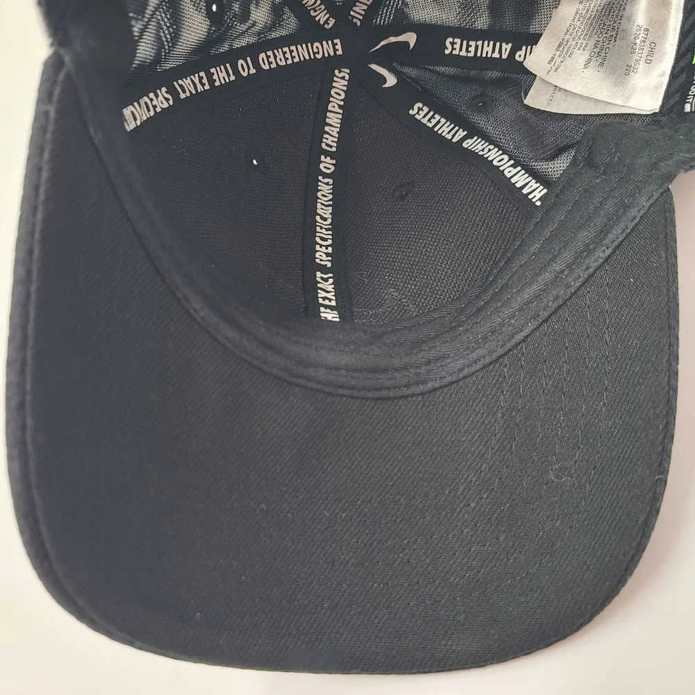Child Nike Hat Snapback Black White Abstract Pattern Swoosh Logo Sports Outdoors